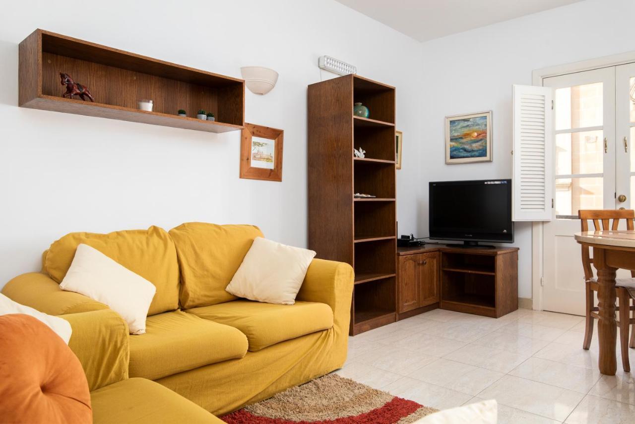 Modern 2Br Apartment Close To Sea, In The Heart Of Sliema Exteriör bild